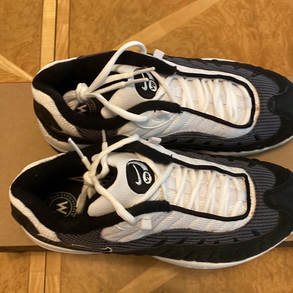 NWB Vintage Rare Nike Air Pound It Low Women’s Volleyball Sneakers Size 7.5 - Picture 2 of 10